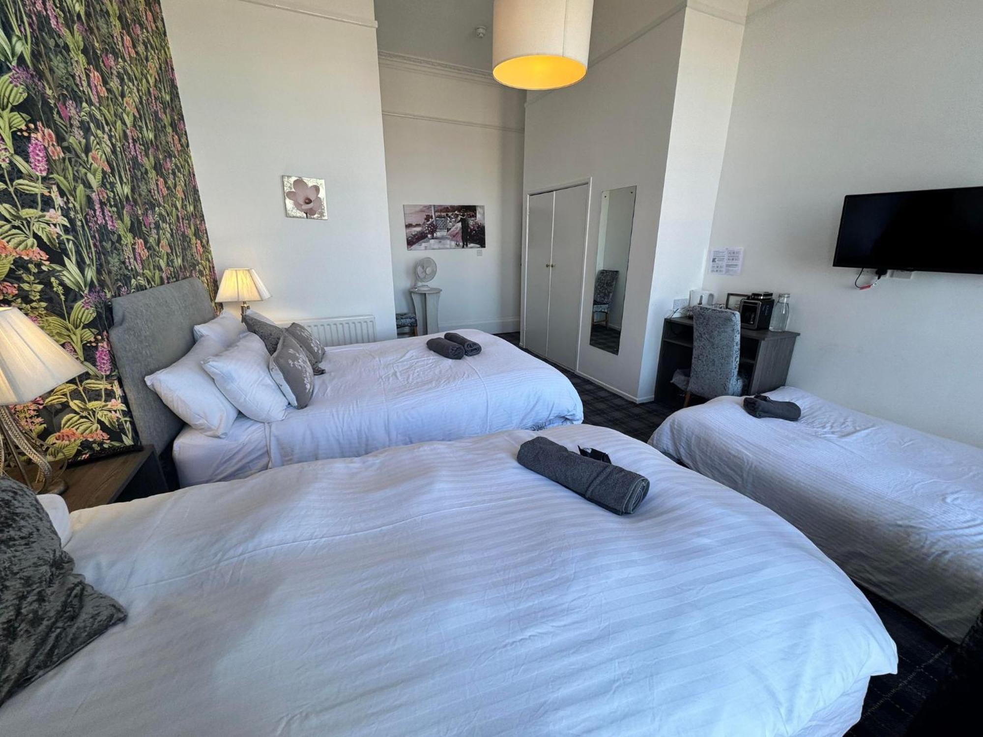 The Jubilee Hotel West- With Spa Facilities Weymouth Oda fotoğraf